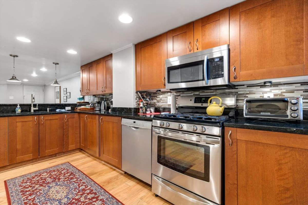 Entire 1-Br Apt In Noma Eckington Washington Buitenkant foto